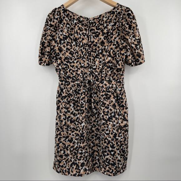 BCBGENERATION Dress Cutout Spotted Short Sleeve Animal Print Mini Pockets SZ 8 - Picture 2 of 13